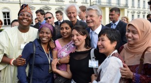 Humboldt Fellows with President Gauck at the annual meeting
