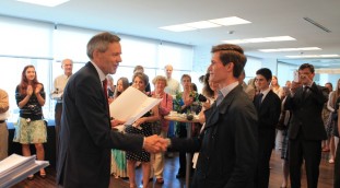 Awarding German Language Diplomas 2015